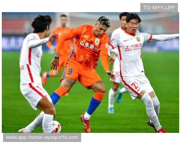 上海海港外援继续闪耀，卫冕之路稳步推进